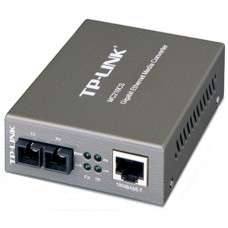 Оптический медиаконвертер GbE TP-LINK MC210CS <1000M RJ45 to 1000M single-mode SC fiber Converter, Full-duplex,up to 20Km, switching power adapter, chassis mountable>