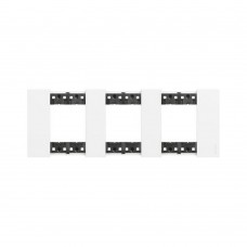 Рамка декоративная Bticino KA4802M3KW Living Now 3 поста (2+2+2) белый