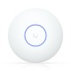 Беспроводная точка доступа Ubiquiti U7-Lite, WiFi 7, 2.5 GbE PoE, 4.3Gbps+688Mbps. 802.11be (U7-Lite)